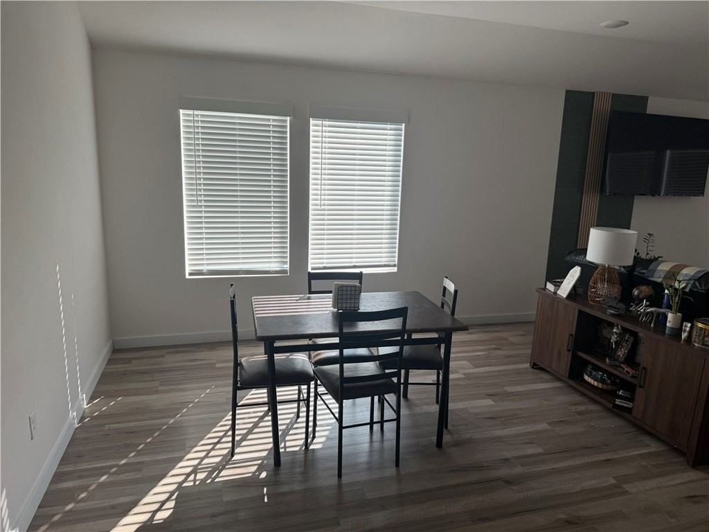 207 Nw Pinwheel St - Photo 6 of 23