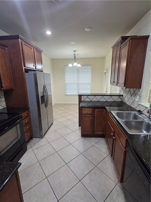 3219 W Thornbrook St - Photo 3 of 15