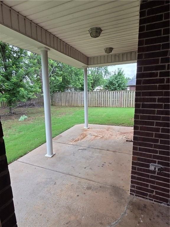 3219 W Thornbrook St - Photo 6 of 12