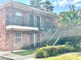 featured image of 1529 Oak St
