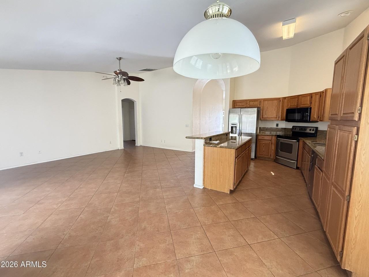 844 N Granite St - Photo 6 of 20