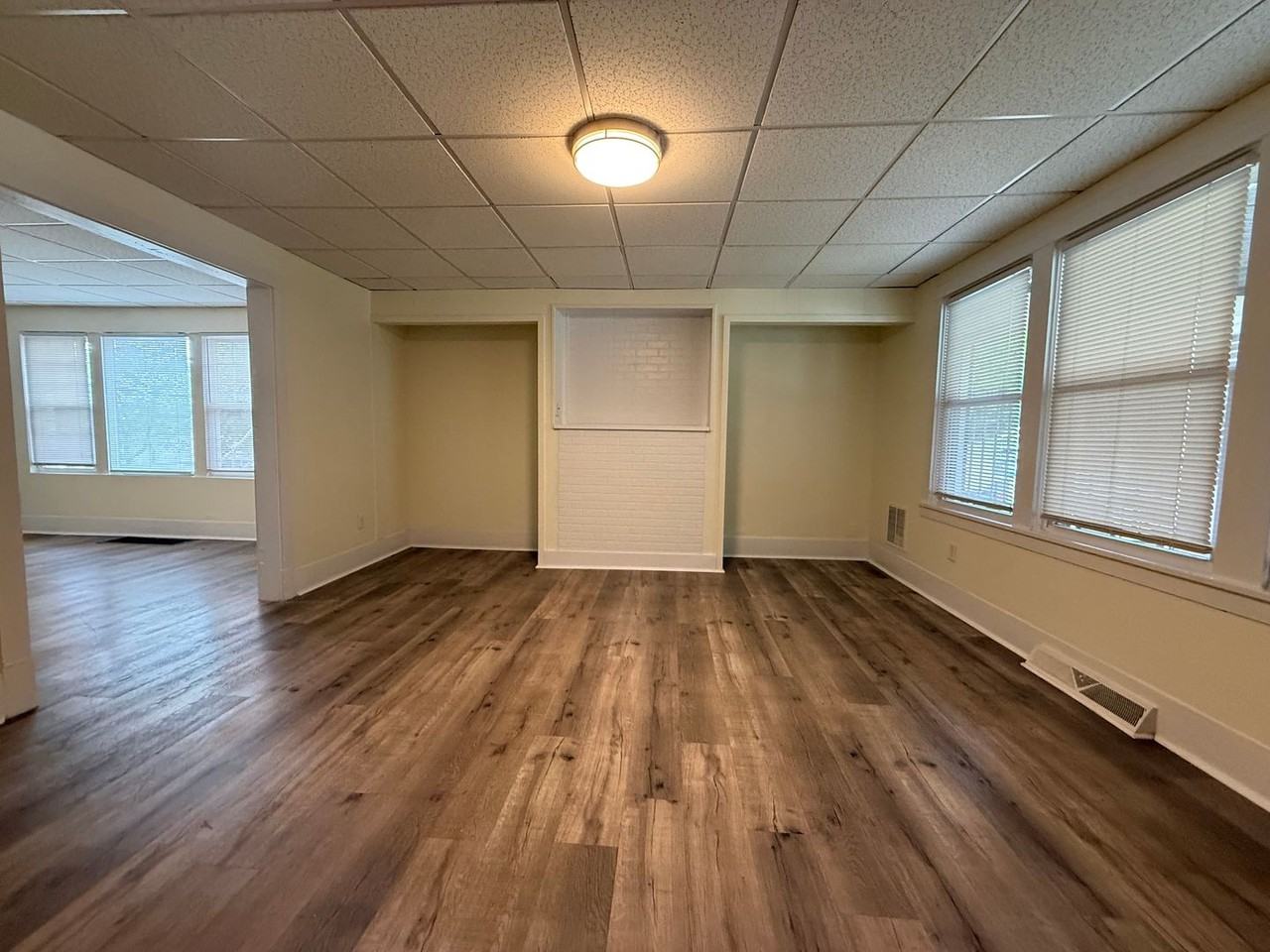 519 E 9th Ave Apt 1 - Photo 4 of 18