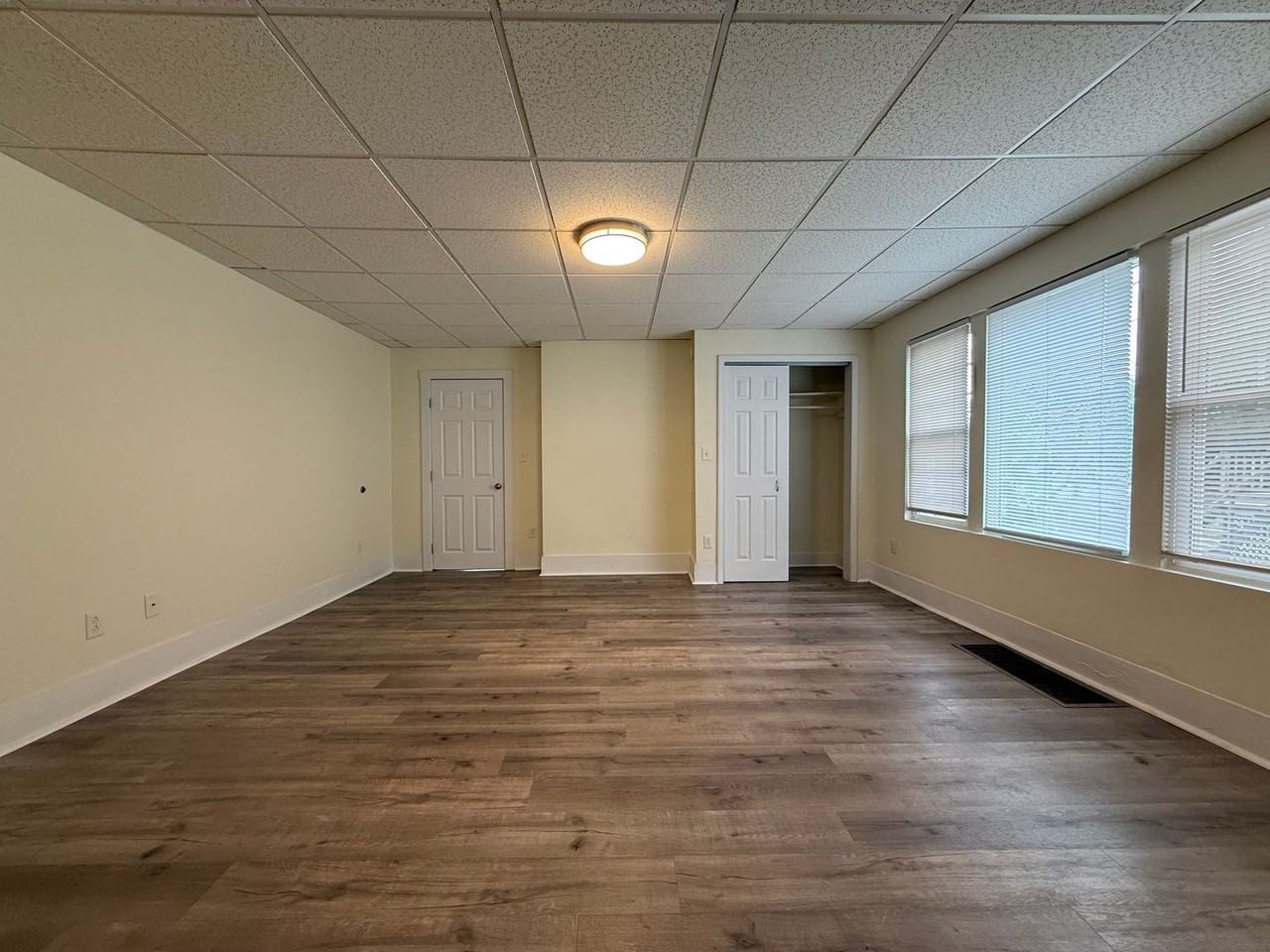 519 E 9th Ave Apt 1 - Photo 6 of 18