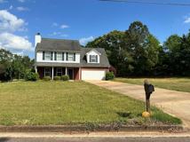 126 Potomac Dr - Photo 1 of 1