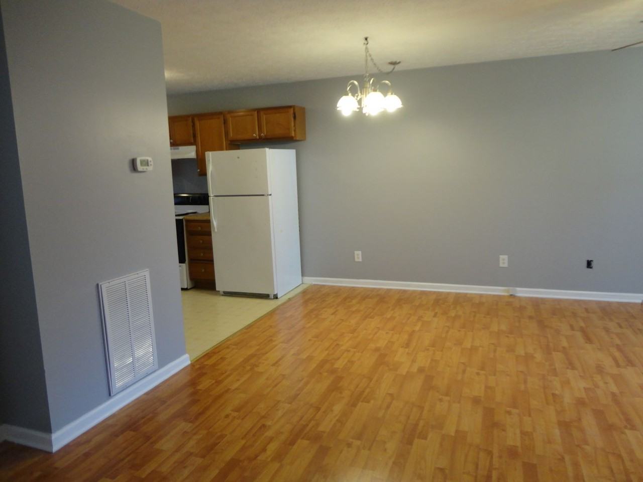 111 Gray Squirrel Ln - Photo 3 of 15