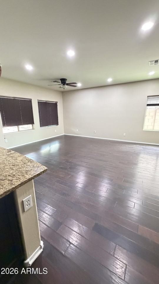 10786 W Yearling Rd - Photo 7 of 21