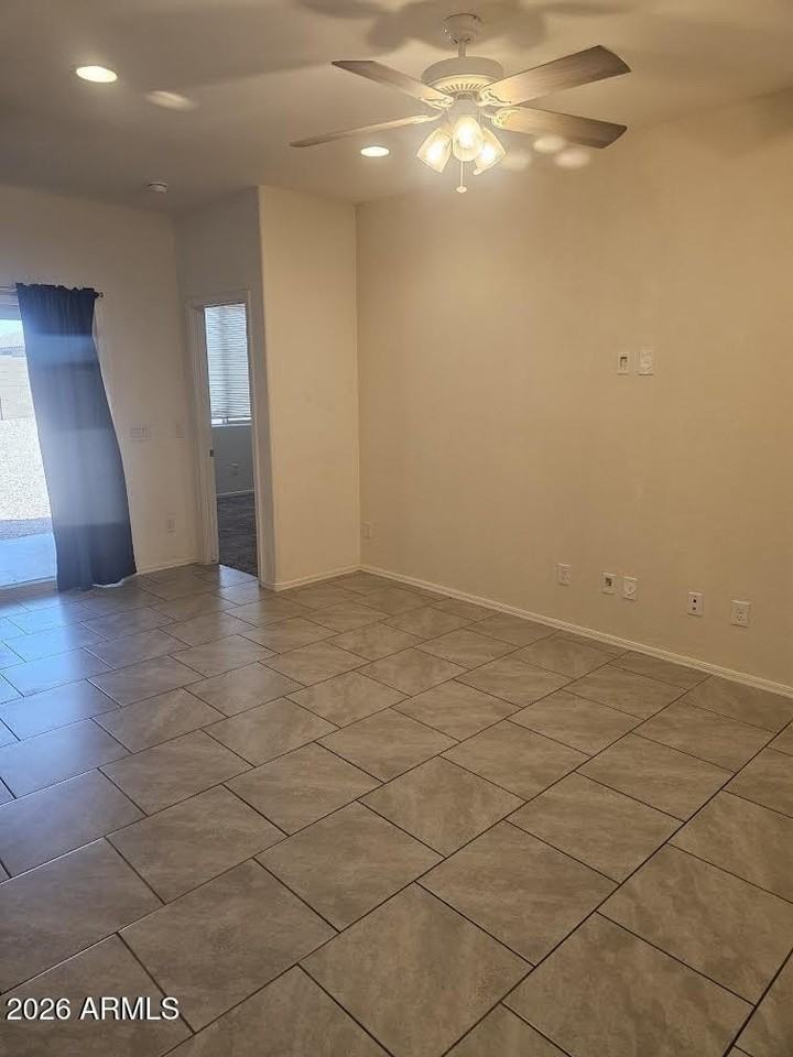 1650 E Jardin Pl - Photo 5 of 11