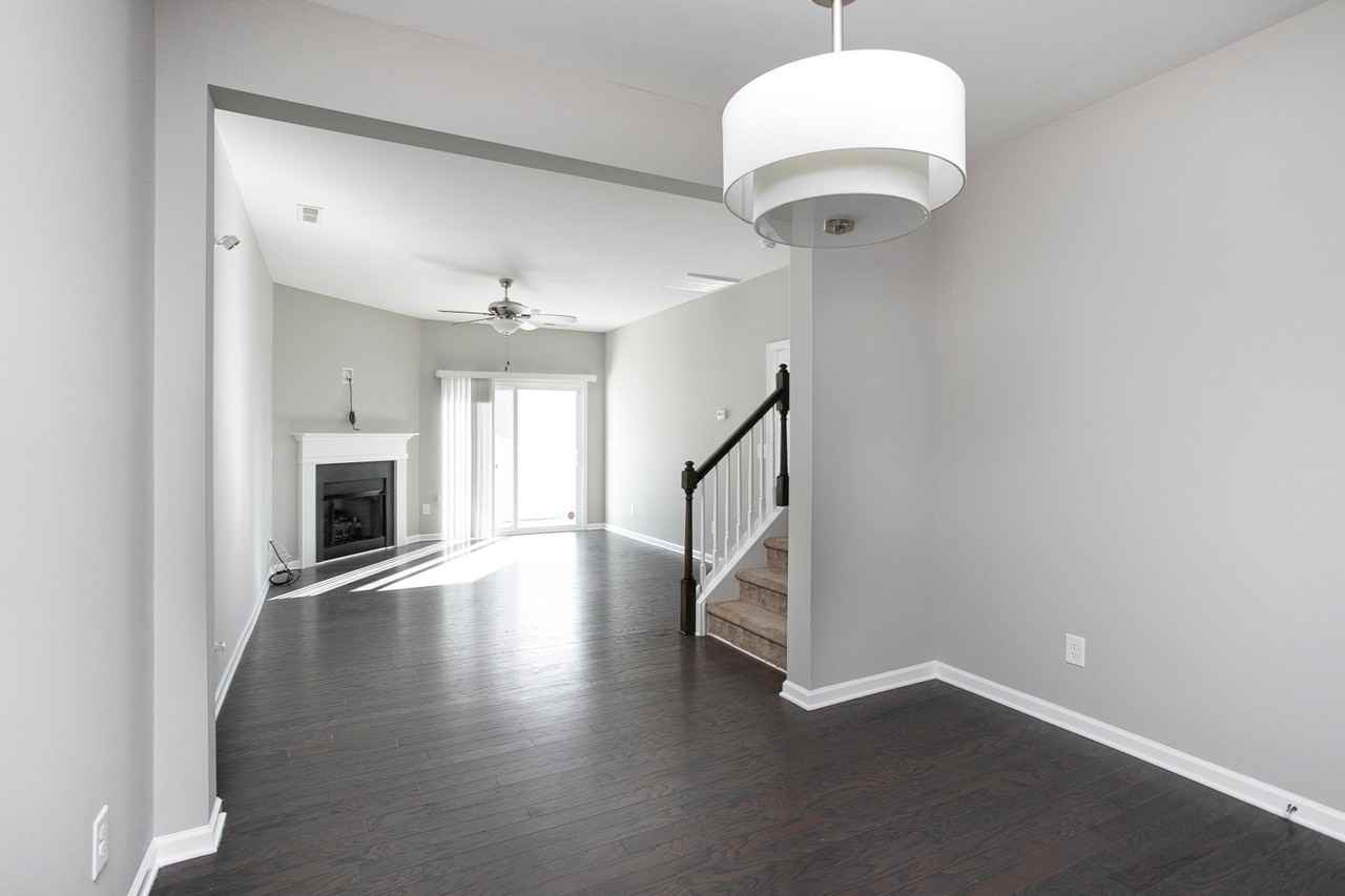 129 Churment Ct - Photo 4 of 15