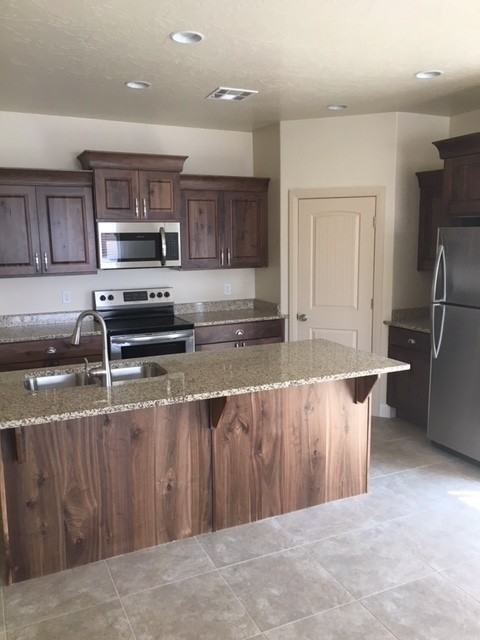 3444 W 150 N - Photo 4 of 6