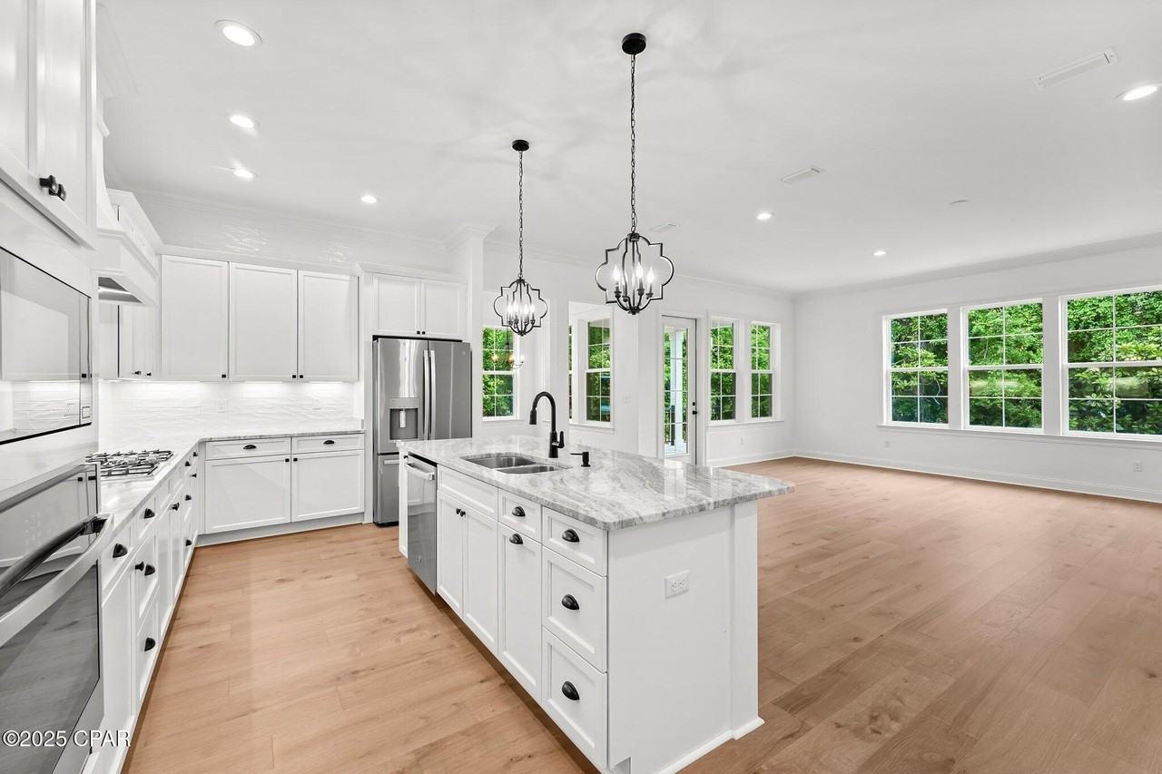 3500 Fox Run Blvd - Photo 7 of 41