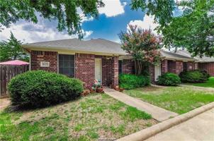 featured image of 1621 Enloe Ct