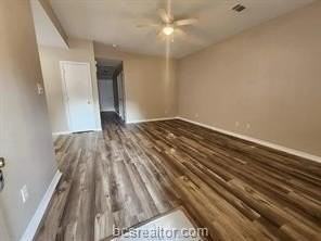 1621 Enloe Ct - Photo 3 of 16