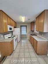 1621 Enloe Ct - Photo 4 of 16