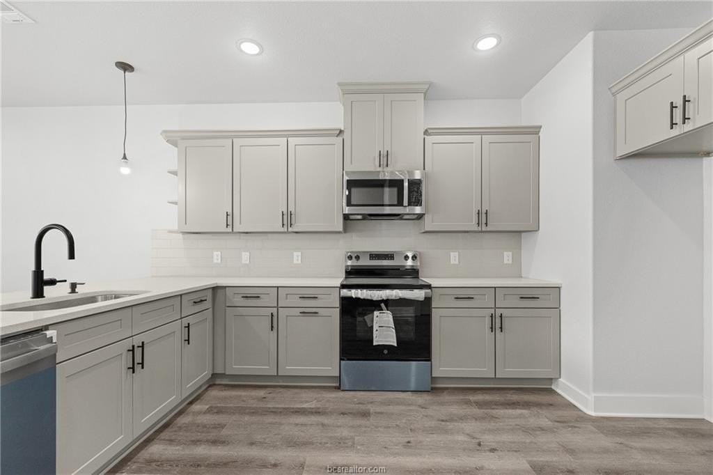 2162 Big River St - Photo 3 of 24