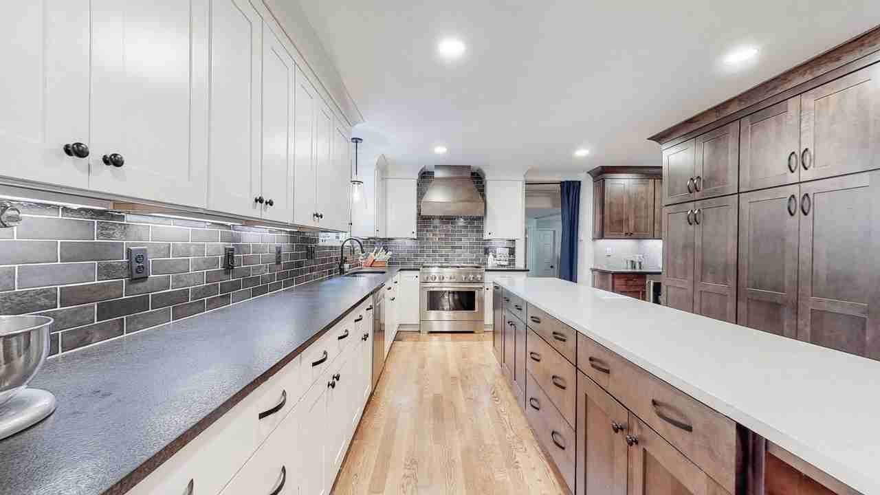 706 Wilson Pike - Photo 4 of 41