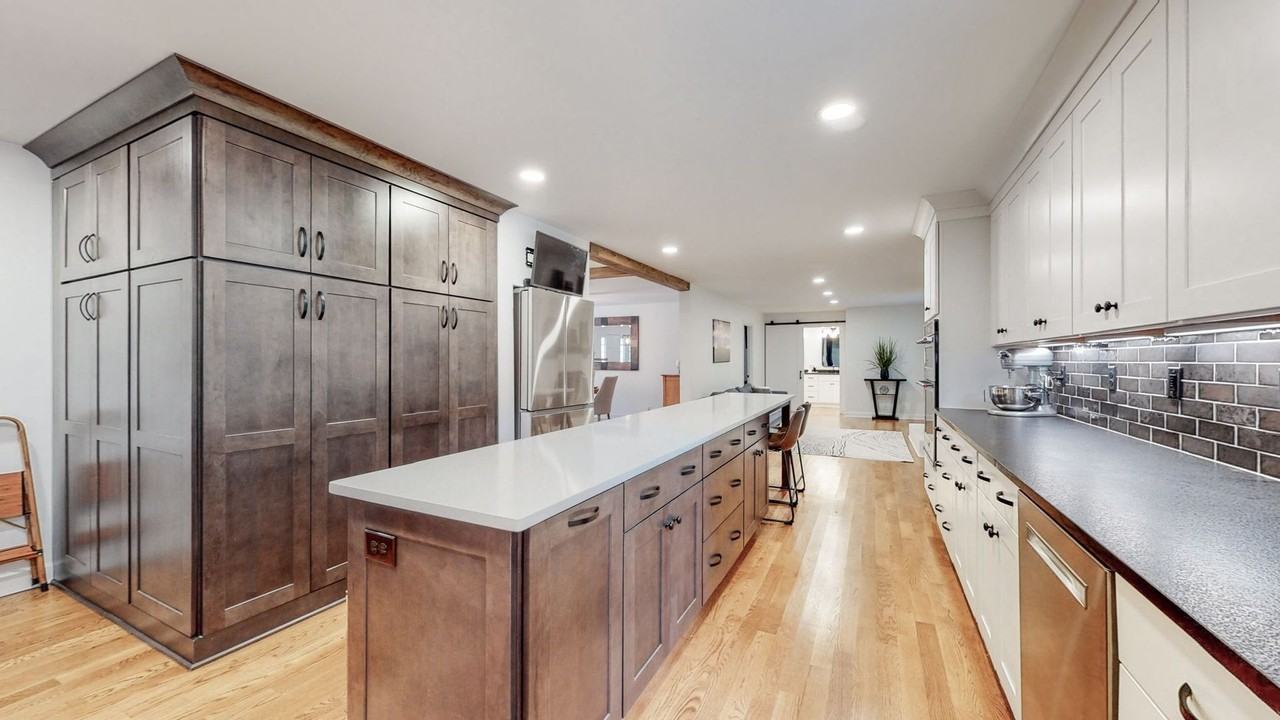 706 Wilson Pike - Photo 5 of 41