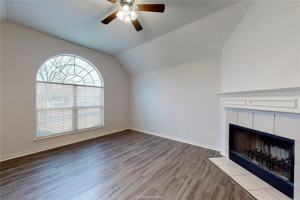 featured image of 4015 Pomel Dr