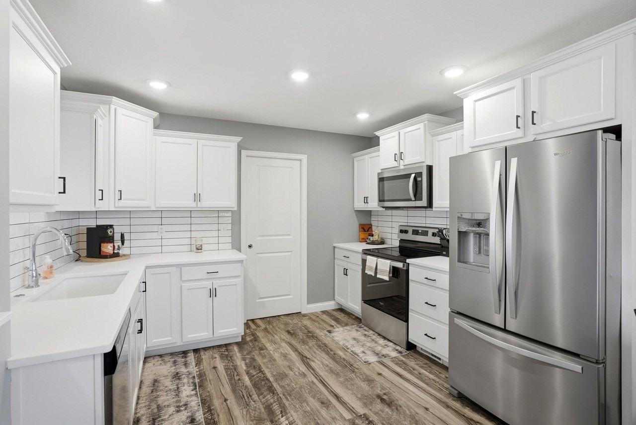 4190 W Posey Ln - Photo 5 of 17