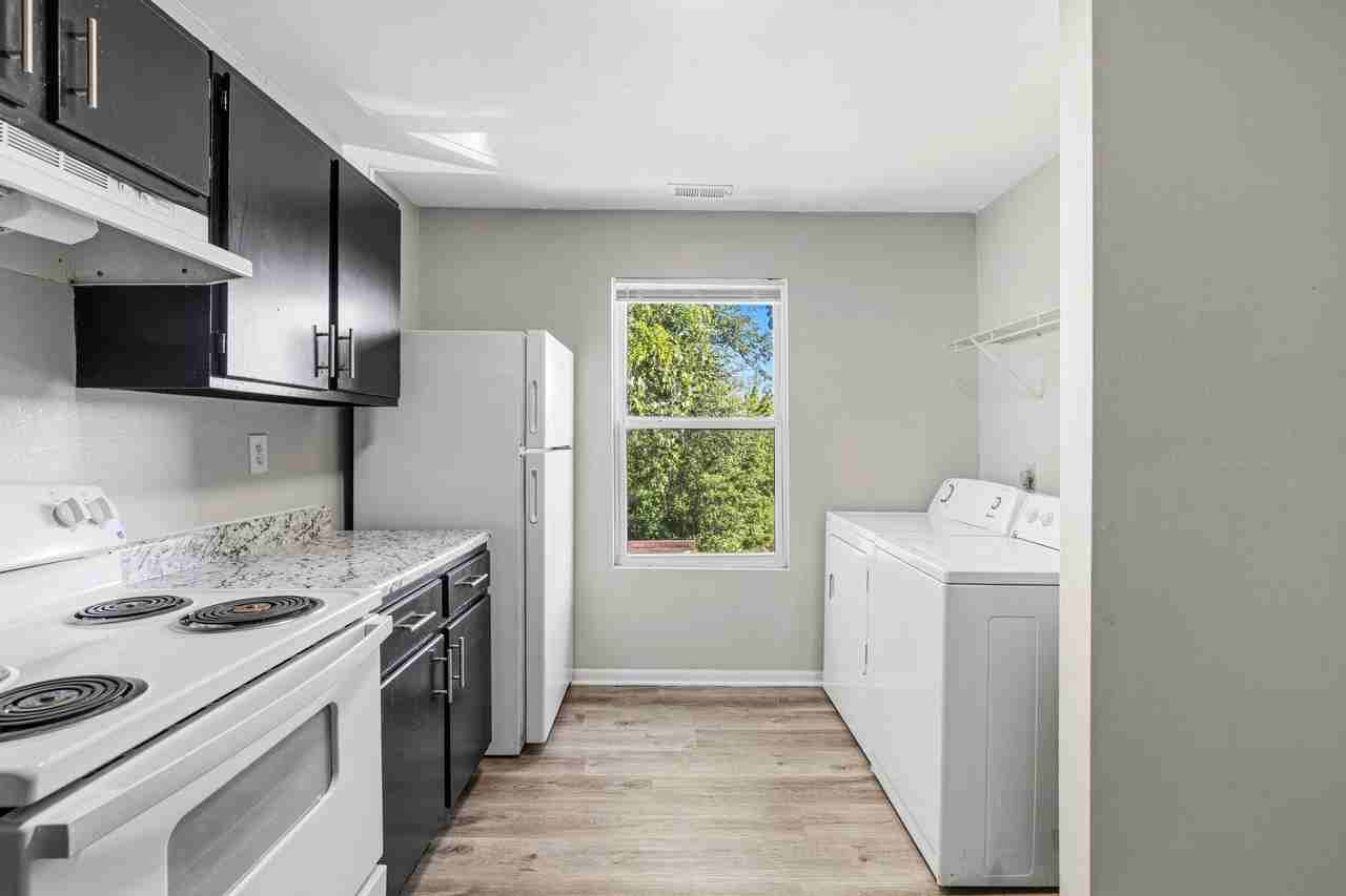 Main Street Apartments - Photo 3 of 21