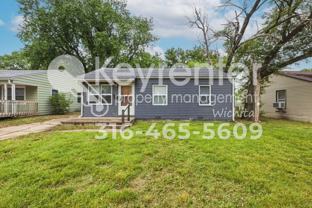 2060 S Euclid Ave - Photo 1 of 1