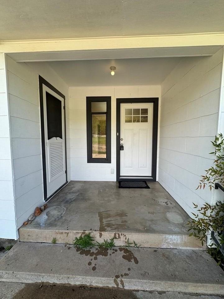 2078 Lower Crabapple Rd - Photo 3 of 45