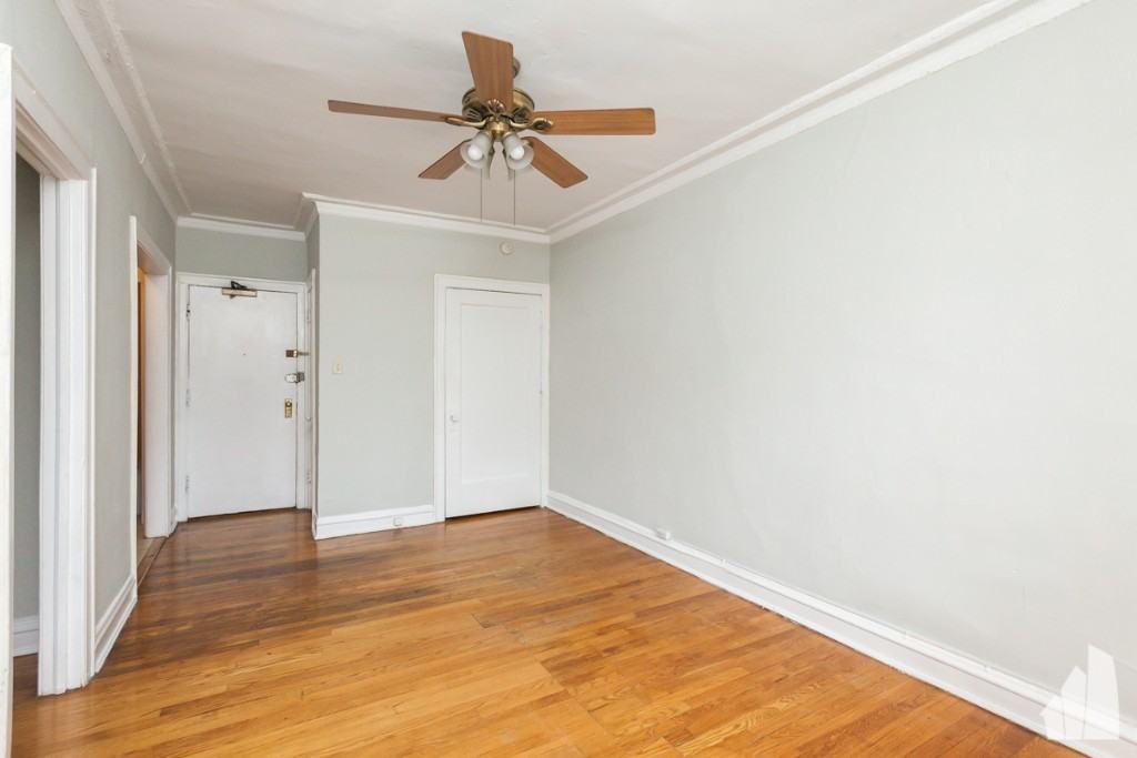 1164 N Dearborn St #410 - Photo 5 of 11