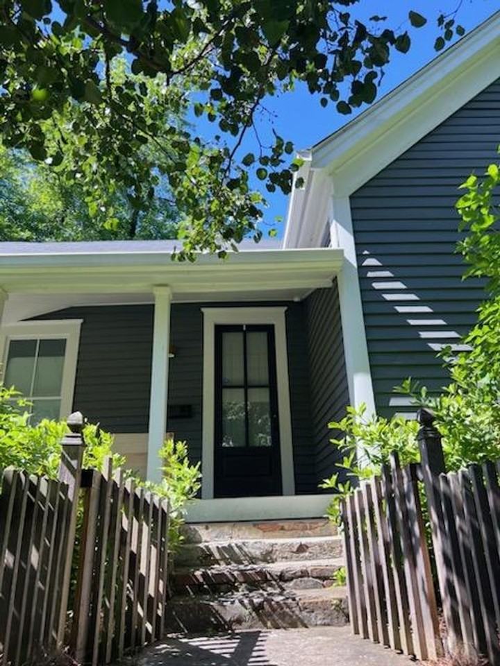 630 Woodward Ave Se ##Se - Photo 2 of 5