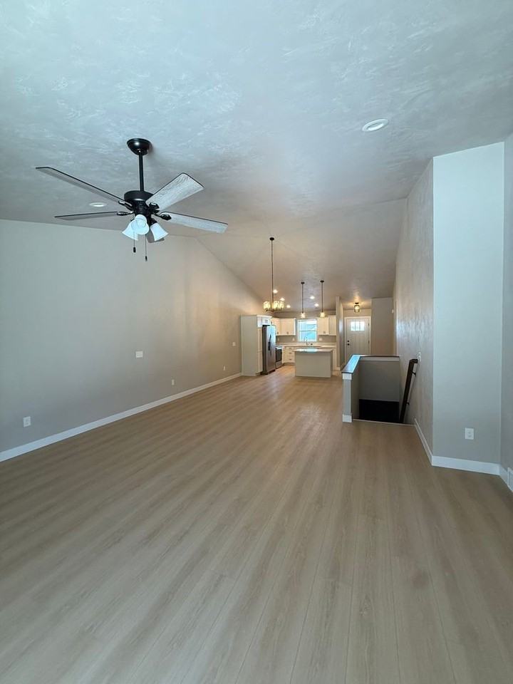 2671 Princeton Dr - Photo 5 of 20