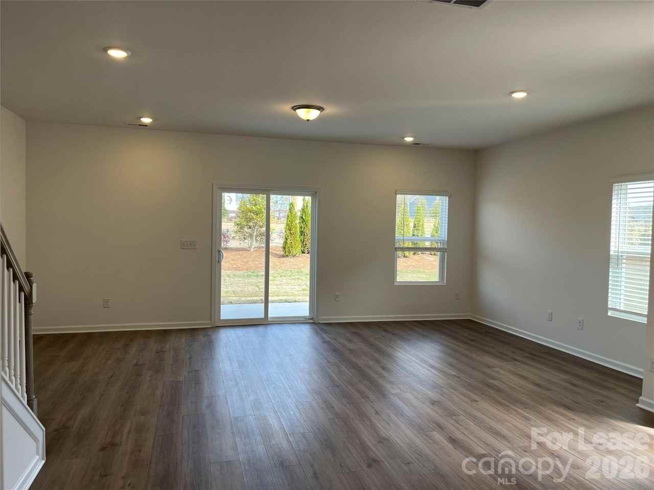 1014 Overbrook Pl - Photo 4 of 4