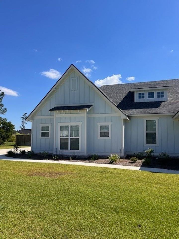 5582 Timberwind Cir - Photo 3 of 29