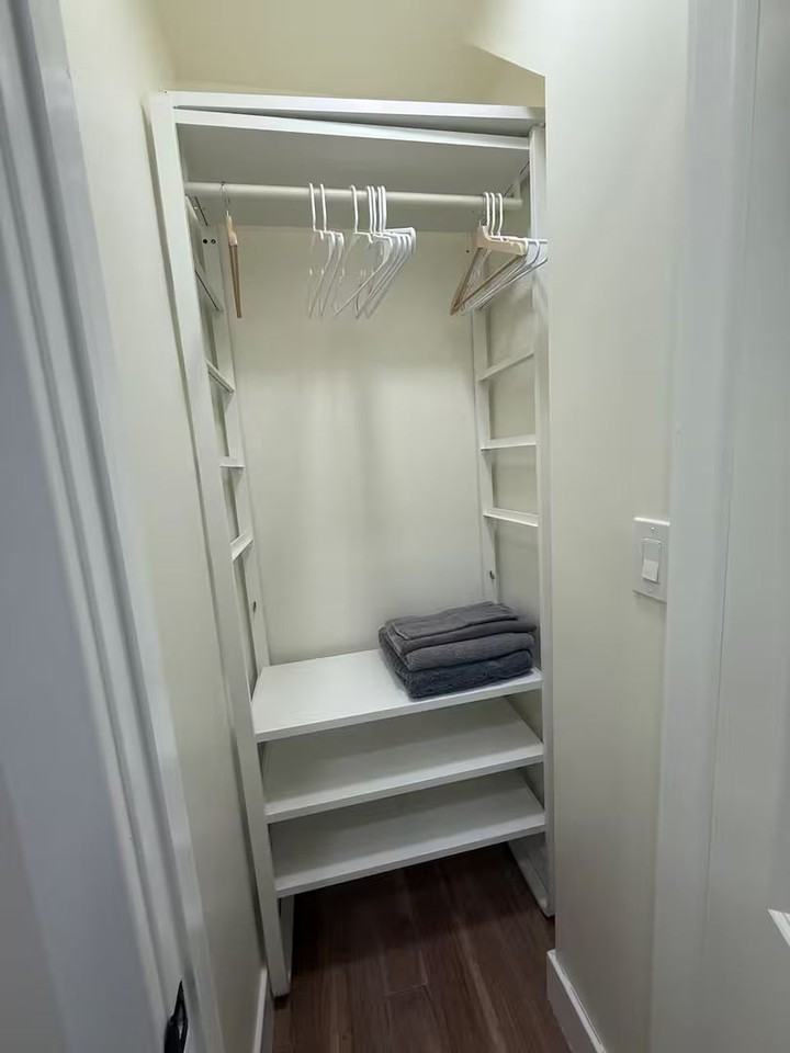 3707 Spring Garden St - Photo 3 of 10