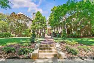 2330 Roswell Ave #G - Photo 1 of 1