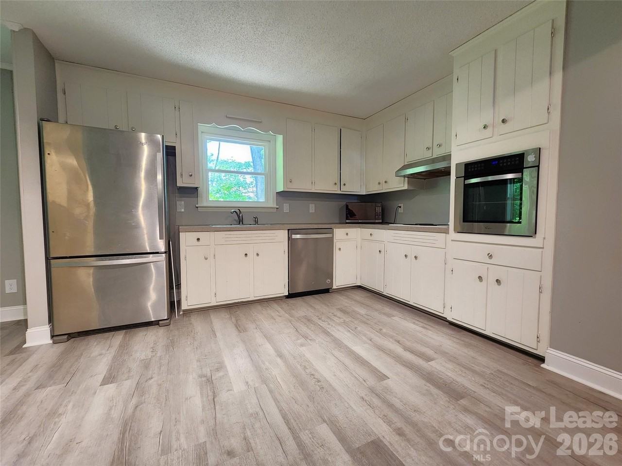 3340 Silver Stream Rd