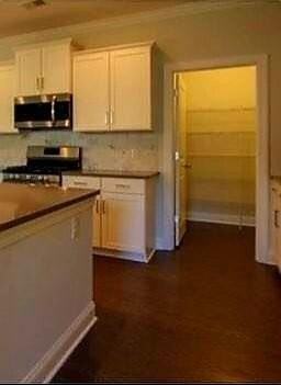 1614 Mermentau St - Photo 4 of 21