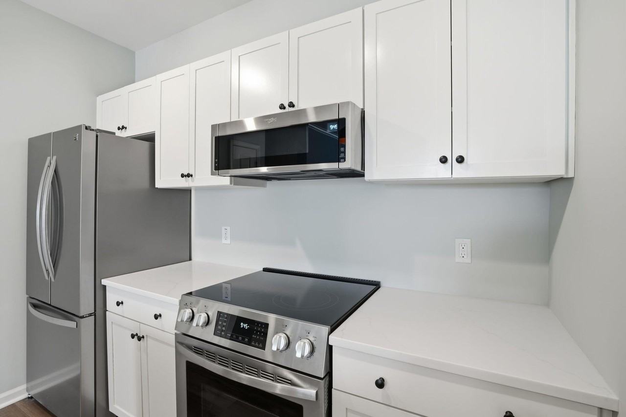 600 Bucksley Ln #305