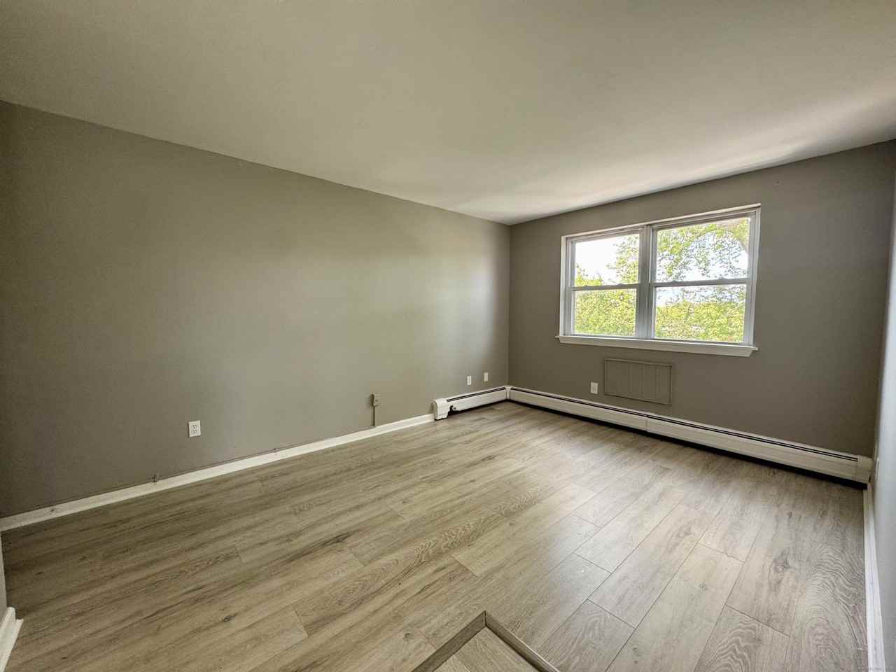 85 Union Ave #C7 - Photo 3 of 8