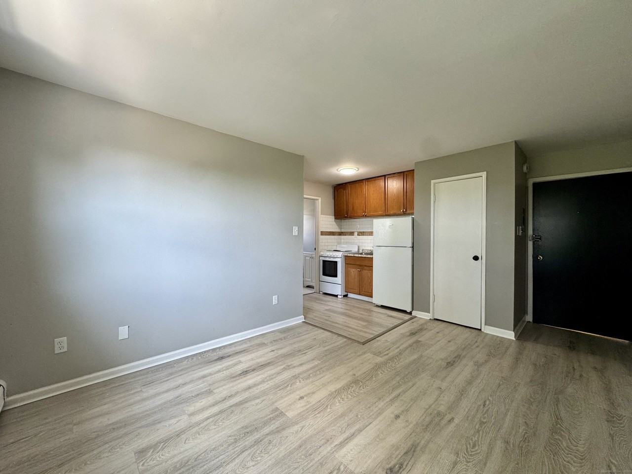 85 Union Ave #C7 - Photo 4 of 8