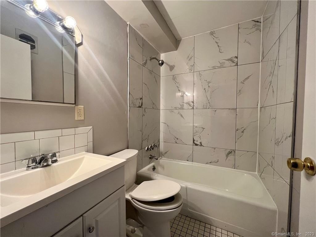 85 Union Ave #A5 - Photo 5 of 7