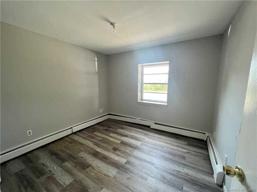 85 Union Ave #A5 - Photo 6 of 7