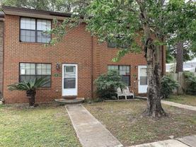 208 Oak St Se #B - Photo 1 of 1