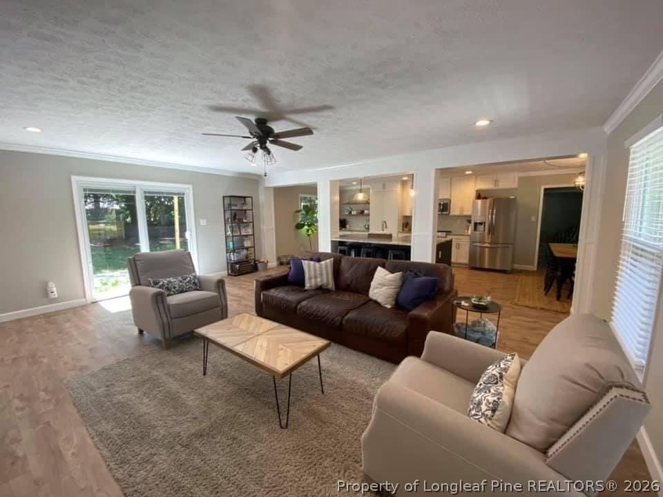 3643 Sugar Cane Cir - Photo 5 of 20