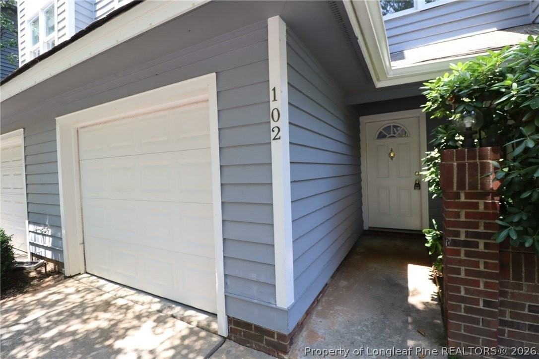 102 Union Jack Ln - Photo 2 of 33