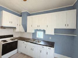 featured image of 1025 Hillyer Ave