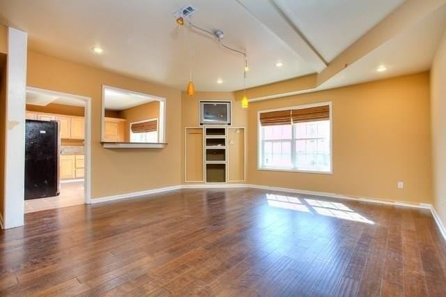 1624 Longmont Dr - Photo 2 of 17