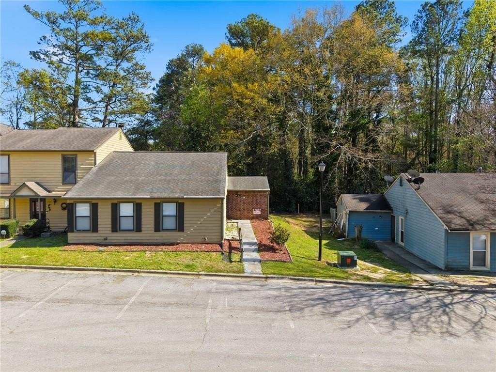 129 Sandalwood Cir - Photo 5 of 35