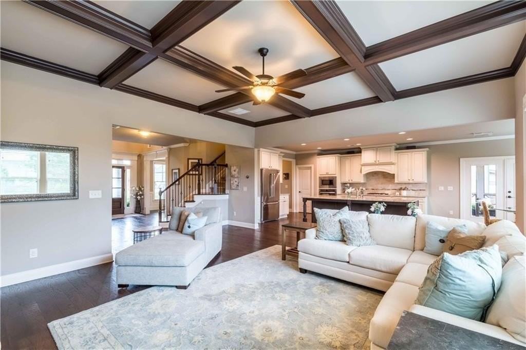 4719 Moon Hollow Ct - Photo 4 of 23