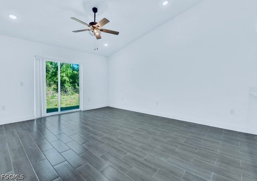 851 Bedford Dr - Photo 7 of 34