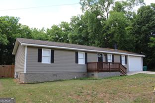 335 Poplar Ave - Photo 1 of 1
