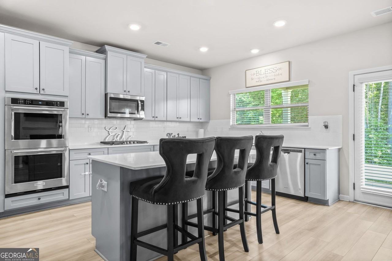 361 Traditions Ln - Photo 5 of 20
