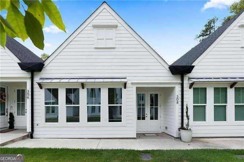308 Chardonnay Way - Photo 4 of 46